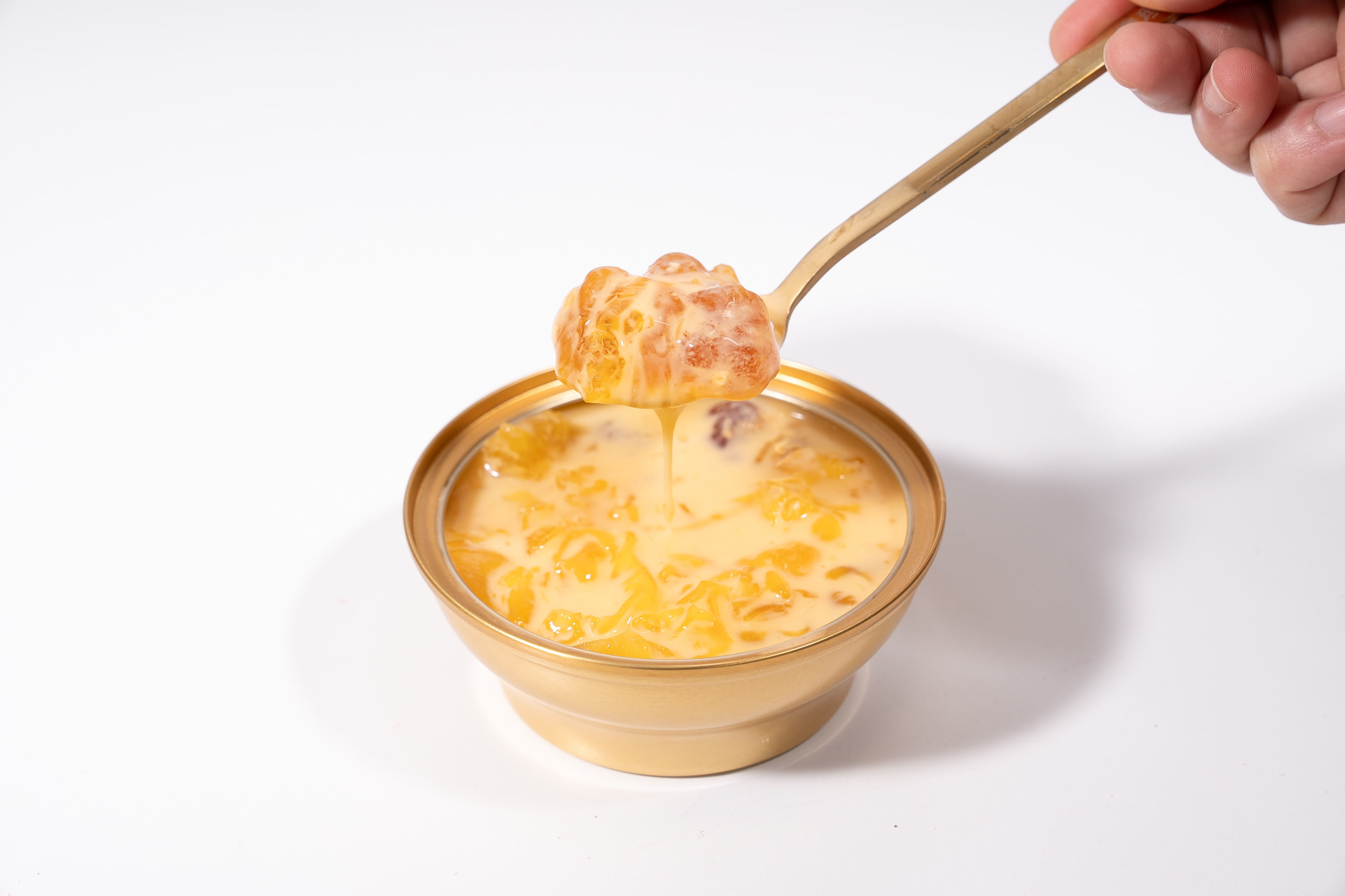 Ultimi casi aziendali La zuppa di gomma di pesca con mango e pomelo entra nella categoria dei nuovi prodotti 