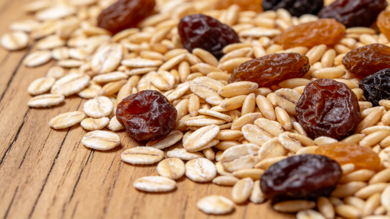 Ultimi casi aziendali Disgregazione degli ingredienti del porridge istantaneo OEM: componenti chiave, effetti sinergici e guida alla personalizzazione