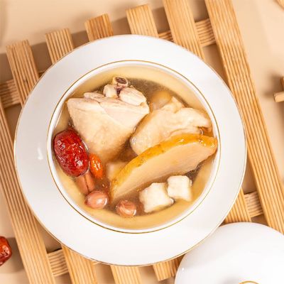 Buon prezzo Autentica zuppa di pollo di erbe cinesi con gastrodia Un brodo ristoratore per la salute e la vitalità Superfood tradizionale per gli stili di vita moderni in linea